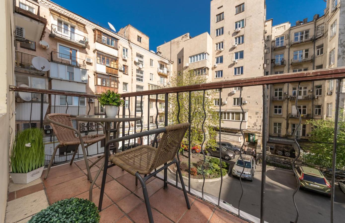 Apartment On Maidan, Khreschatyk 4 Street Київ Екстер'єр фото